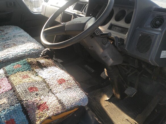 1994 Toyota Dyna, белый, 700000 рублей - вид 8