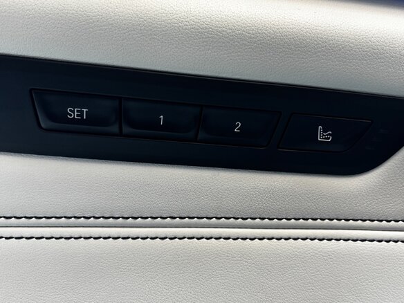 2018 BMW M5 Competition VI (F90), серебристый, 7800000 рублей - вид 13