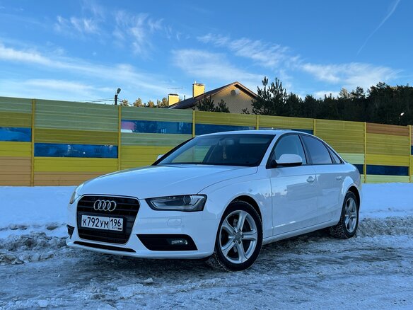 2012 Audi A4 IV (B8) Рестайлинг, белый, 1529000 рублей