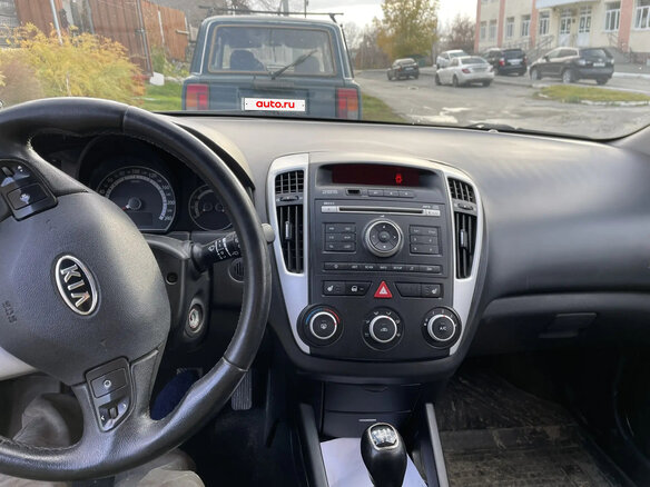 2011 Kia Ceed I Рестайлинг, серый, 800000 рублей - вид 15