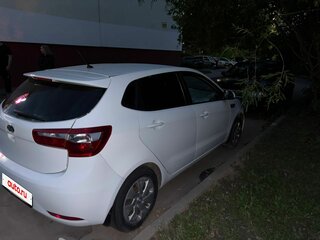 2012 Kia Rio III, белый, 500000 рублей, вид 2