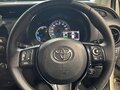 2017 Toyota Vitz III (XP130) Рестайлинг, белый, 1000000 рублей - вид 5