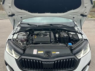 2020 Skoda Octavia IV (A8), белый, 3250000 рублей, вид 5