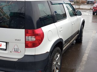 2012 Skoda Yeti I, белый, 640000 рублей, вид 2