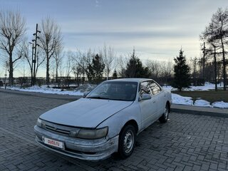 1991 Toyota Vista III (V30), серый, 250000 рублей, вид 1