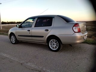 2007 Renault Symbol I Рестайлинг 2, бежевый, 485000 рублей, вид 2