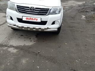 2013 Toyota Hilux VII Рестайлинг, белый, 1730000 рублей, вид 1