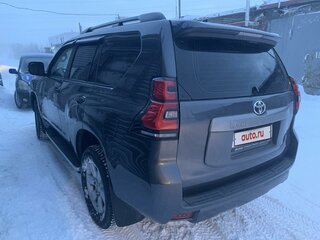 2018 Toyota Land Cruiser Prado 150 Series Рестайлинг 2, серый, 5100000 рублей, вид 4