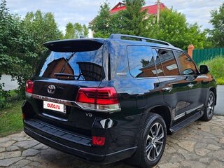 2019 Toyota Land Cruiser 200 Series Рестайлинг 2, чёрный, 10300000 рублей, вид 4