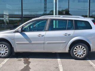 2009 Renault Megane II Рестайлинг, серебристый, 408000 рублей, вид 5