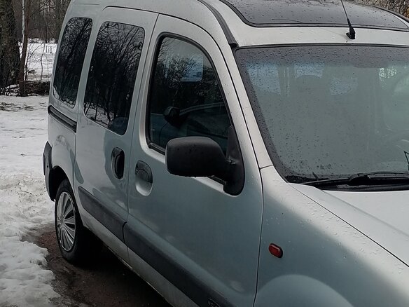 2005 Renault Kangoo I Рестайлинг, серебристый, 400000 рублей - вид 1