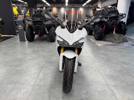 2018 Ducati Supersport, белый, 890000 рублей, вид 4