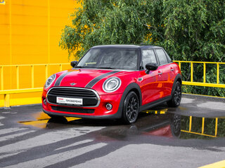 2020 Mini Hatch Cooper III (F55/F56) Рестайлинг, красный, 2349000 рублей, вид 1