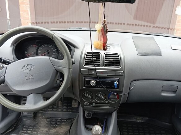 2009 Hyundai Accent ТагАЗ II, чёрный, 400000 рублей - вид 7