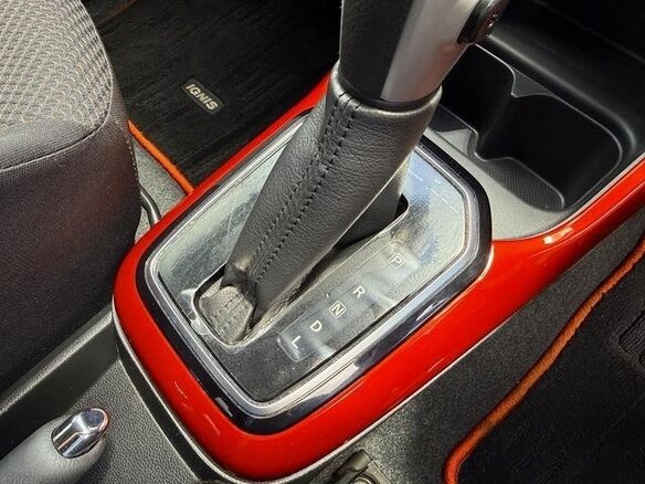 2017 Suzuki Ignis III, красный, 720000 рублей - вид 18