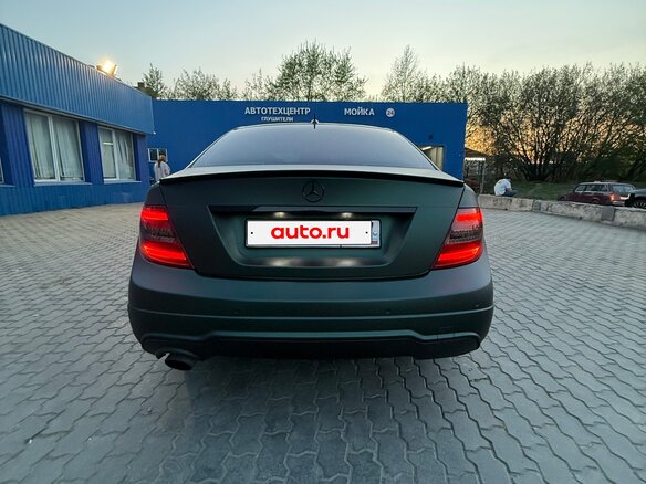 2011 Mercedes-Benz C-Класс 180 BlueEFFICIENCY III (W204) Рестайлинг, чёрный, 1340000 рублей - вид 5