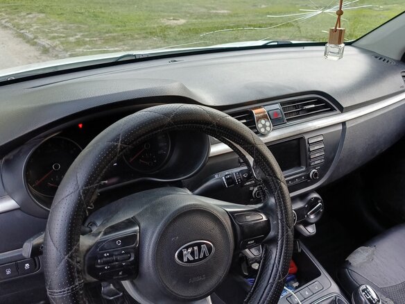 2018 Kia Rio IV, белый, 850000 рублей - вид 4