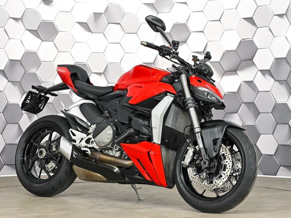 2022 Ducati Streetfighter V2, красный, 1449000 рублей