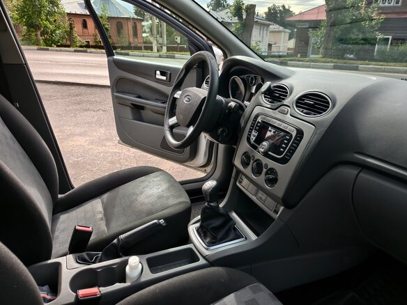 2009 Ford Focus II Рестайлинг, серый - вид 8