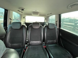 2012 Volkswagen Sharan II, чёрный, 1500000 рублей, вид 4