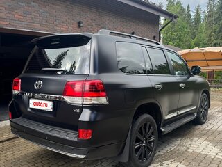 2020 Toyota Land Cruiser 200 Series Рестайлинг 2, чёрный, 8200000 рублей, вид 5