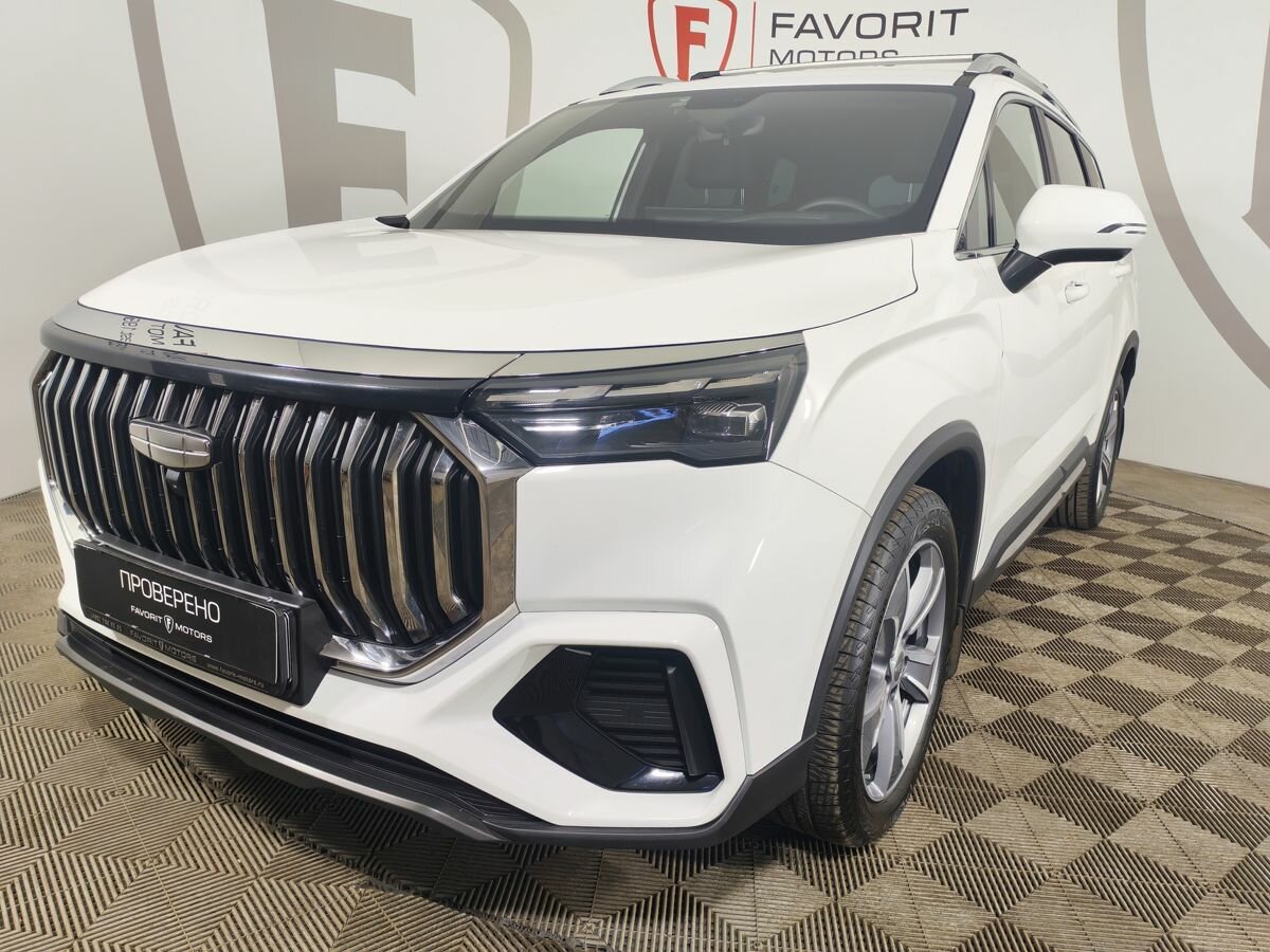 Открыть фотографии: Geely Okavango I Рестайлинг