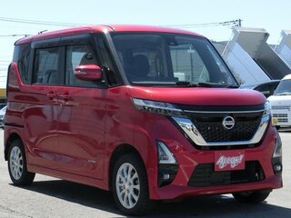2020 Nissan Roox II, красный, 620000 рублей, вид 2