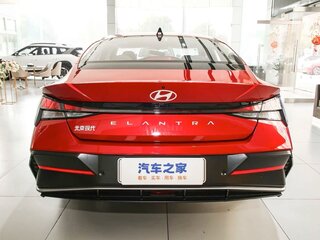 2025 Hyundai Elantra N Line VII (CN7) Рестайлинг, красный, 2150000 рублей, вид 4