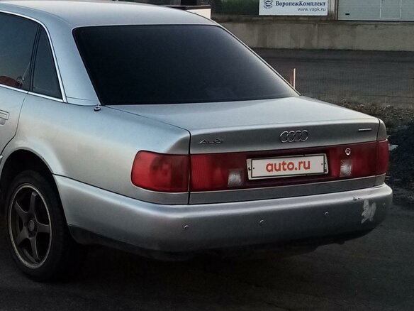 1995 Audi S6 I (C4), серебристый, 600000 рублей - вид 5