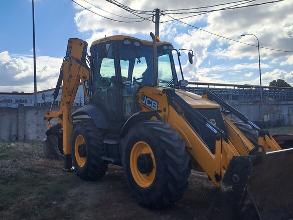 2018 JCB 3CX, жёлтый, 9000000 рублей - вид 4