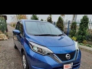 2017 Nissan Note e-Power II Рестайлинг, синий, 1100000 рублей, вид 2
