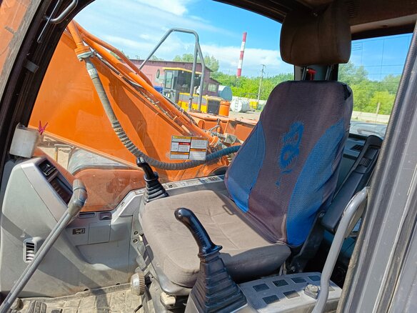 2012 Doosan DX225, золотистый, 3900000 рублей - вид 12