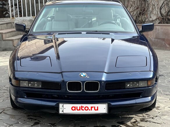 1992 BMW 8 серии 850i I (E31), синий, 15000000 рублей - вид 3