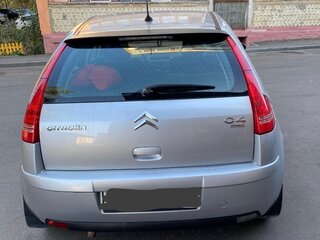2010 Citroen C4 I Рестайлинг, серебристый, 520000 рублей, вид 2
