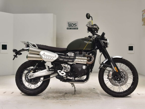 2020 Triumph Scrambler, зелёный, 1200000 рублей