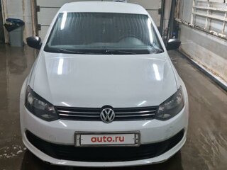 2013 Volkswagen Polo V, белый, 880000 рублей, вид 1