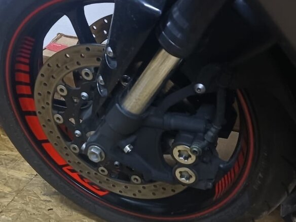 2008 Yamaha YZF-R6, чёрный, 580000 рублей - вид 5