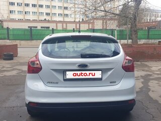 2013 Ford Focus III, белый, 900000 рублей, вид 3