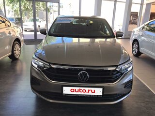 2020 Volkswagen Polo VI, бежевый, 1950000 рублей, вид 3