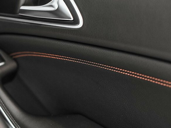 2013 Mercedes-Benz CLA 200 I (C117, X117), чёрный - вид 24