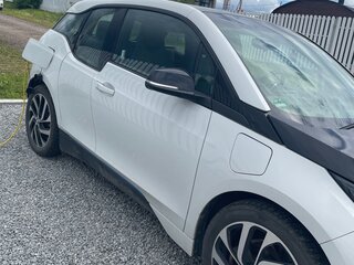 2015 BMW i3 REX 60Ah I (I01), белый, 1400000 рублей, вид 4