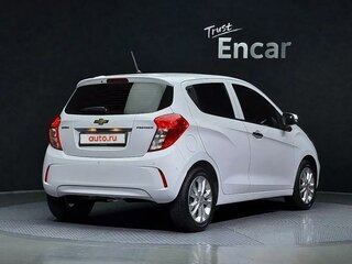 2021 Chevrolet Spark IV Рестайлинг, белый, 1050000 рублей, вид 2
