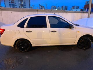 2015 Lada (ВАЗ) Granta I, белый, 390000 рублей, вид 3