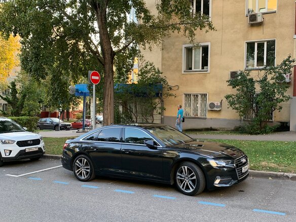 2018 Audi A6 40 TDI V (C8), серый - вид 1