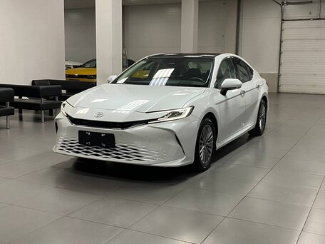 Toyota Camry IX (XV80) China Market