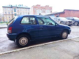 1998 Toyota Starlet V (P90), синий, 235000 рублей, вид 3
