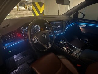 2020 Volkswagen Touareg III, коричневый, 6500000 рублей, вид 5
