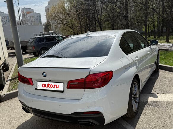 2019 BMW 5 серии 520d VII (G30/G31/G38), белый, 3800000 рублей - вид 1