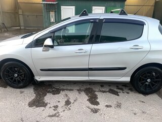 2011 Peugeot 308 I Рестайлинг, серебристый, 550000 рублей, вид 2