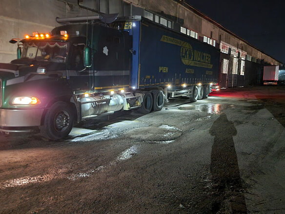 2003 Mack Vision (CX), зелёный, 1200000 рублей - вид 8